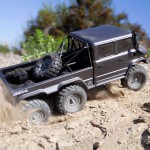 Axial SCX10 II UMG10 6x6 1/10th Scale Rock Crawler with STX2 Radio System - AXI03002