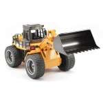 Huina RC Bulldozer with Die Cast Bucket and 2.4Ghz 6-Channel Radio System (Ready-to-Run) - CY1520