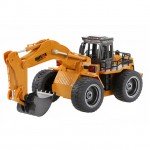 Huina RC Excavator with Die Cast Bucket and 2.4Ghz 6-Channel Radio System (Ready-to-Run) - CY1530